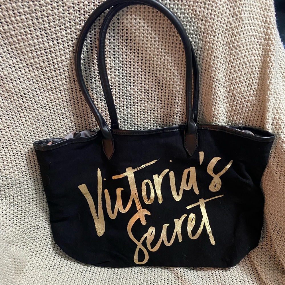 Victoria’s Secret Black Tote‎